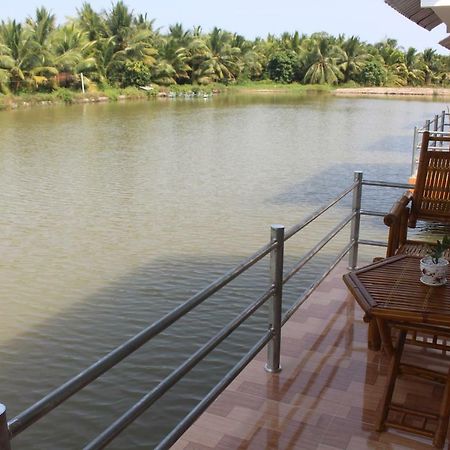 Tra Vinh Lodge Nguyet Hang Екстериор снимка