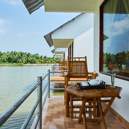 Tra Vinh Lodge Nguyet Hang Екстериор снимка