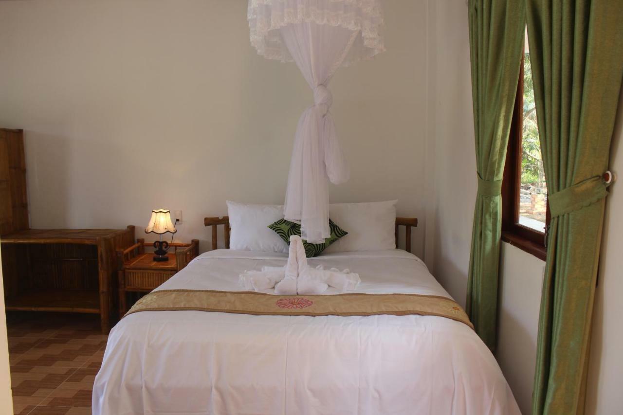 Tra Vinh Lodge Nguyet Hang Екстериор снимка